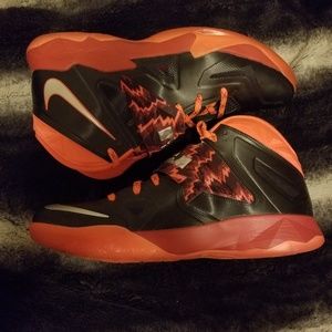 Nike Lebron Zoom Soldier VII